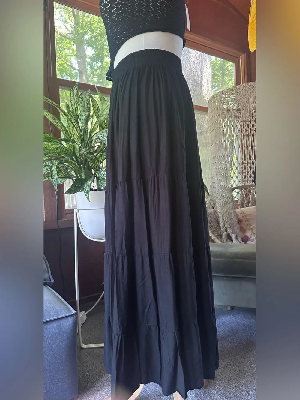 Women's Black Tiered Maxi Skirt with Elastic Waist - Picture 3 of 7